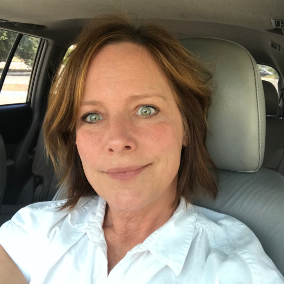 Meet your Posher, Pam - Picture 1 of 3